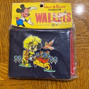 Brand New Sealed Vintage Minnie Wallet from Hong Kong